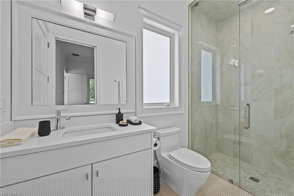 3136 Ravenna Ave, Naples, FL 34120-7