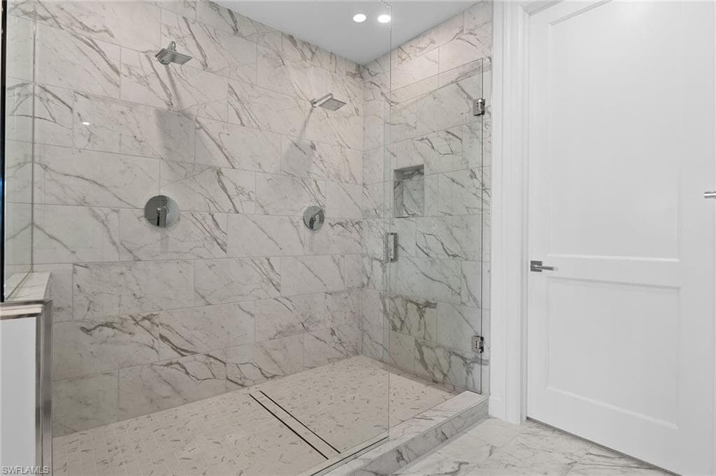 1125 Central Ave 566, Naples, FL 34102-26