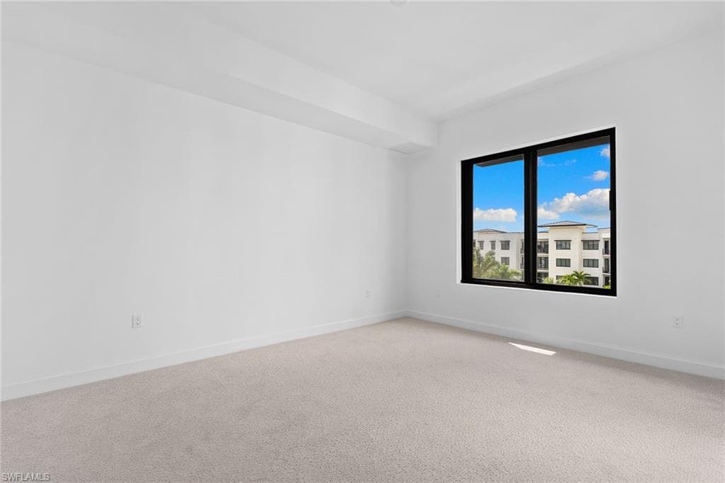 1125 Central Ave 566, Naples, FL 34102-33