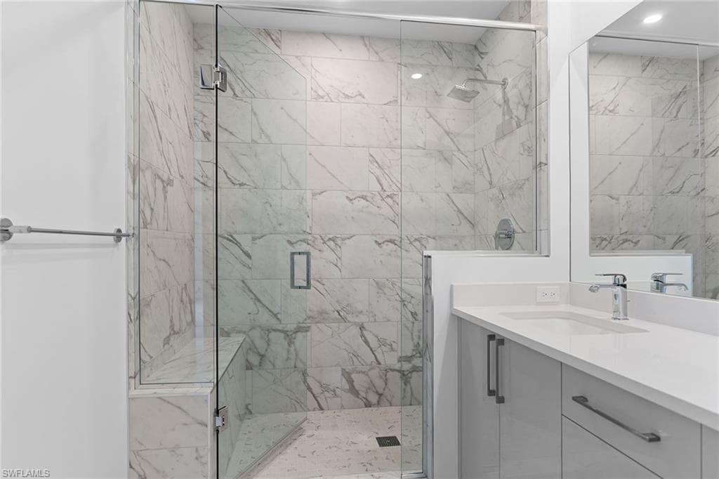 1125 Central Ave 566, Naples, FL 34102-37