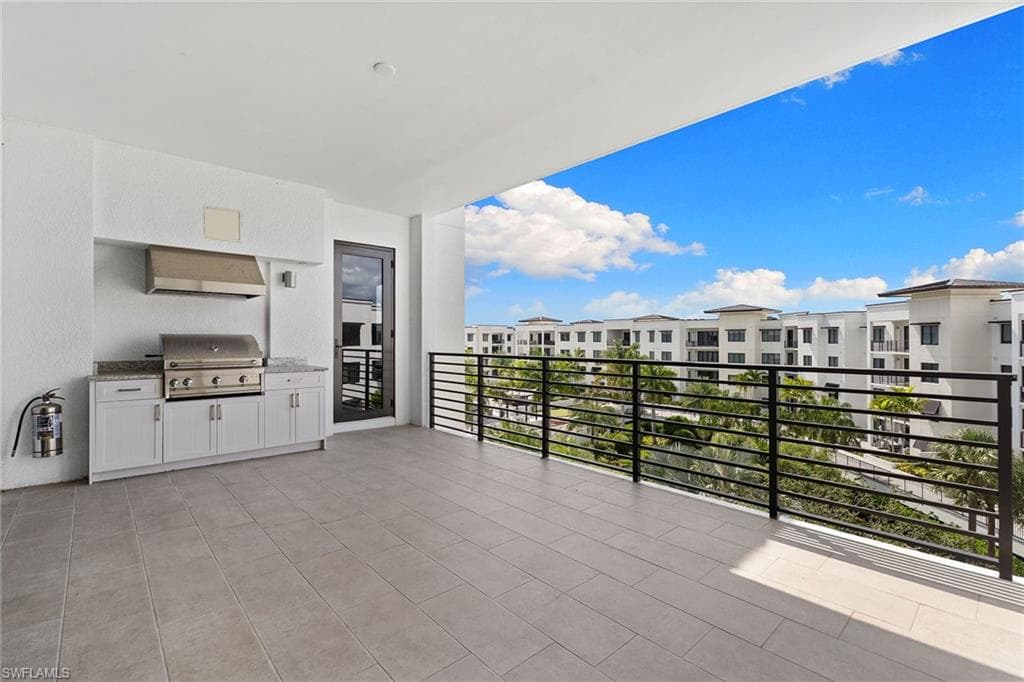 1125 Central Ave 566, Naples, FL 34102-43