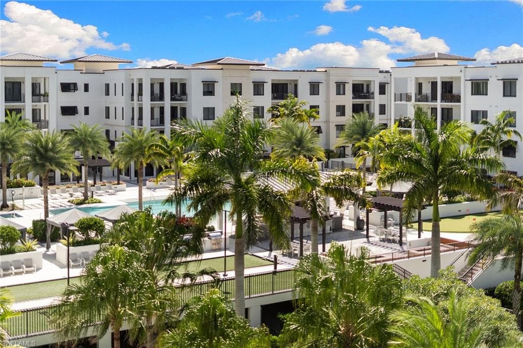 1125 Central Ave 566, Naples, FL 34102-47