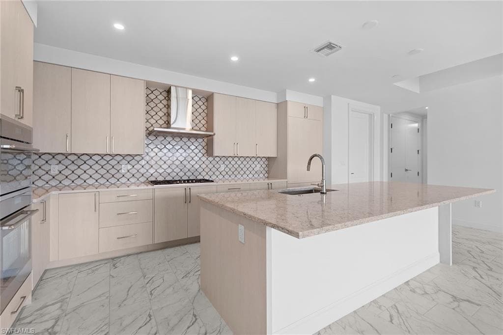 1125 Central Ave 566, Naples, FL 34102-5