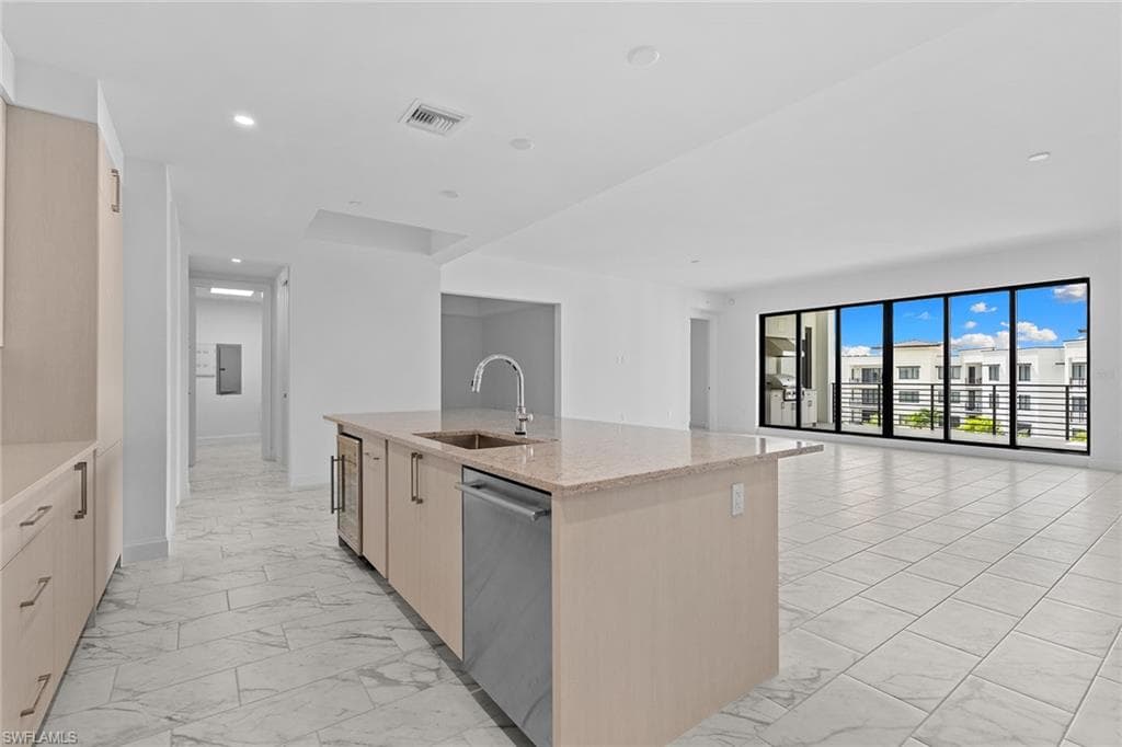 1125 Central Ave 566, Naples, FL 34102-7