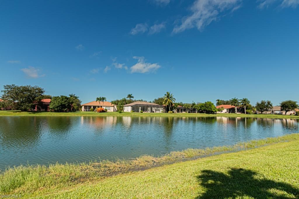 706 Grand Rapids Blvd, Naples, FL 34120-37