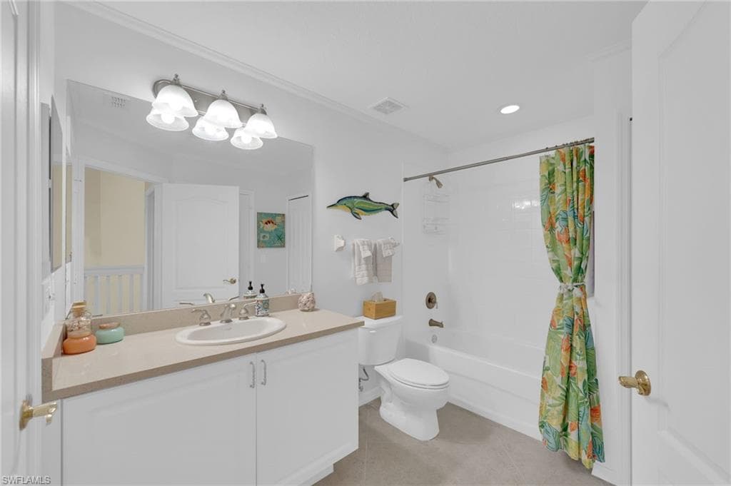 9216 Calle Arragon Ave 202, Fort Myers, FL 33908-22