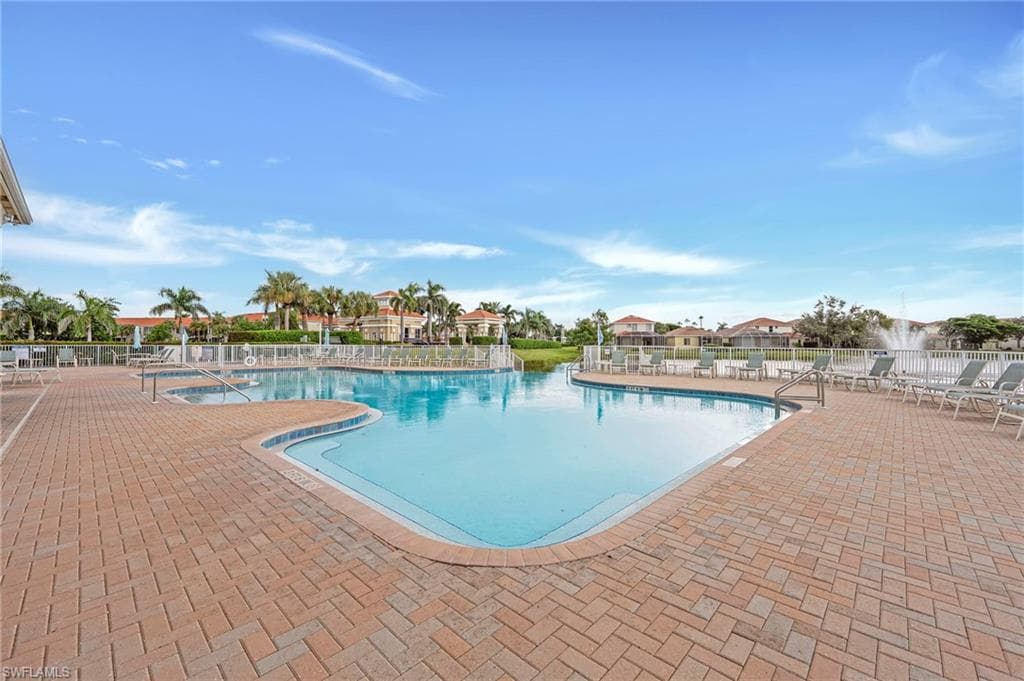 9216 Calle Arragon Ave 202, Fort Myers, FL 33908-39