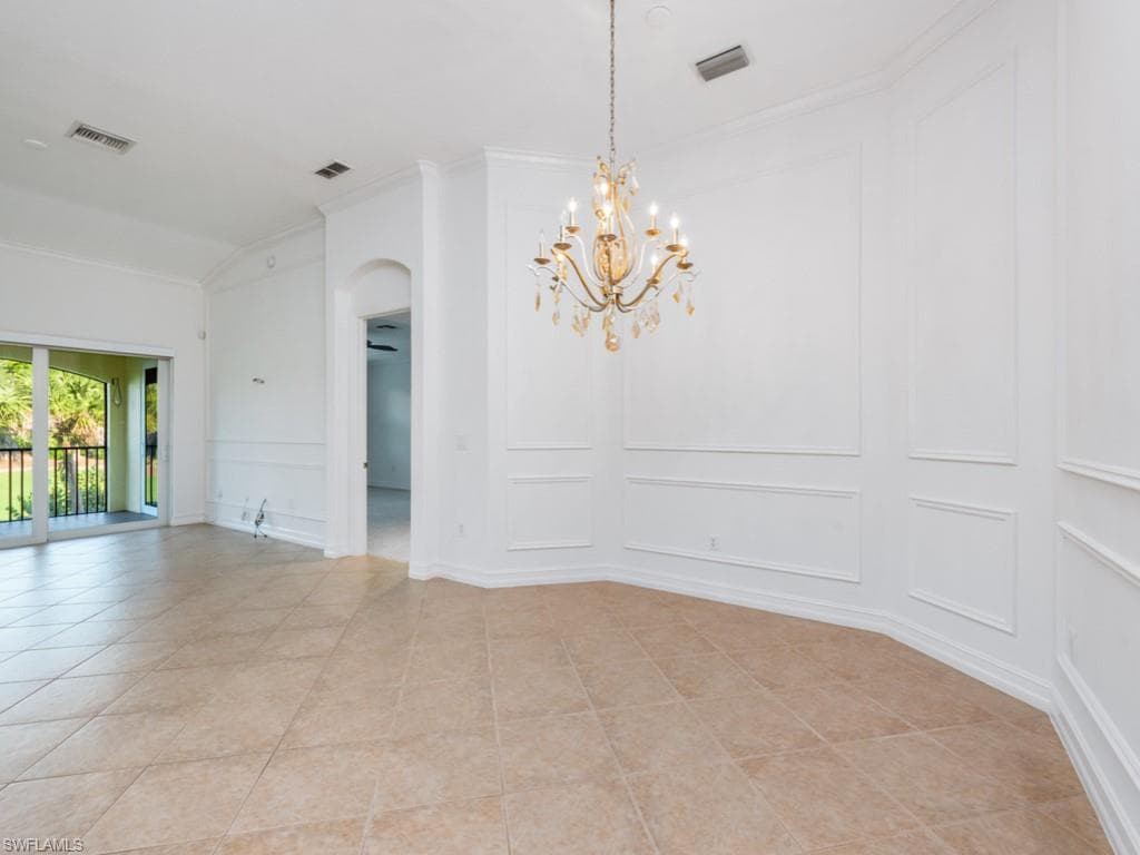 1264 Rialto Way 201, Naples, FL 34114-8