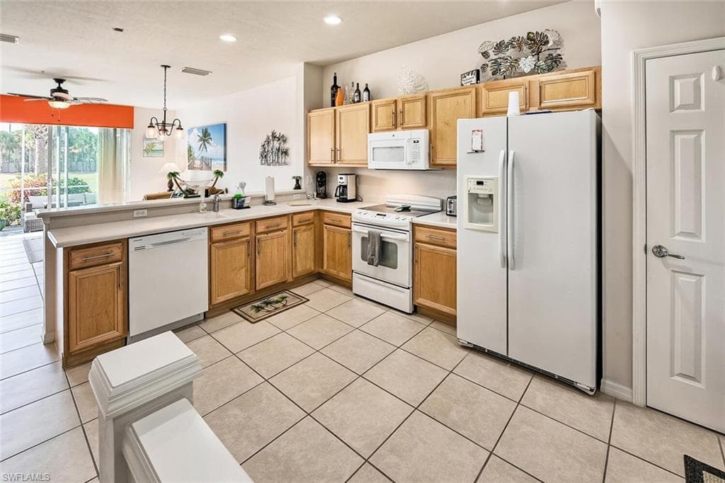 16211 Ravina Way 18, Naples, FL 34110-8