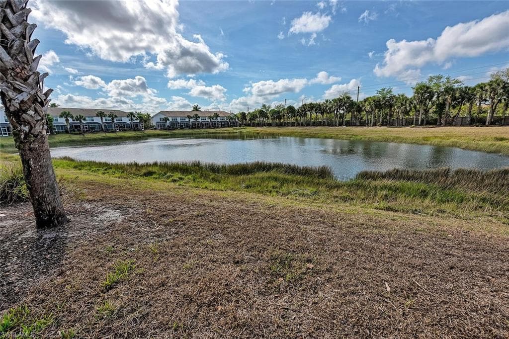 16211 Ravina Way 18, Naples, FL 34110-20