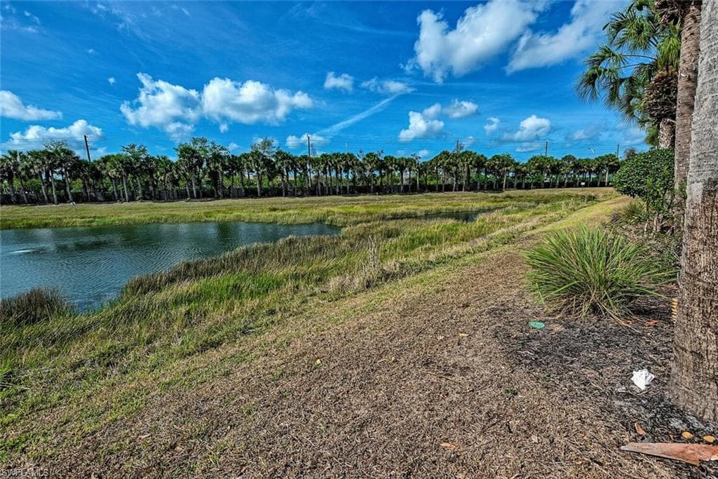 16211 Ravina Way 18, Naples, FL 34110-21