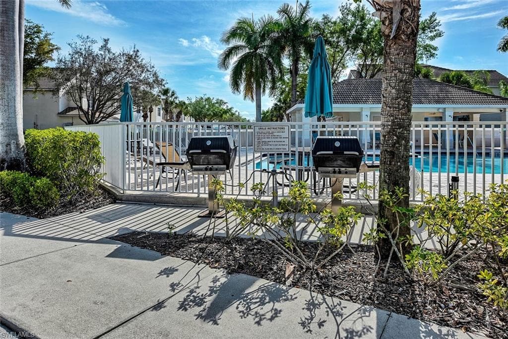 16211 Ravina Way 18, Naples, FL 34110-22