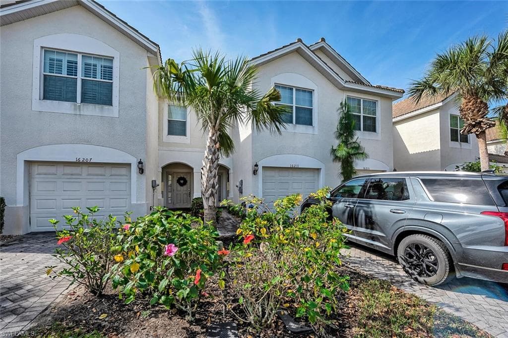 16211 Ravina Way 18, Naples, FL 34110-2