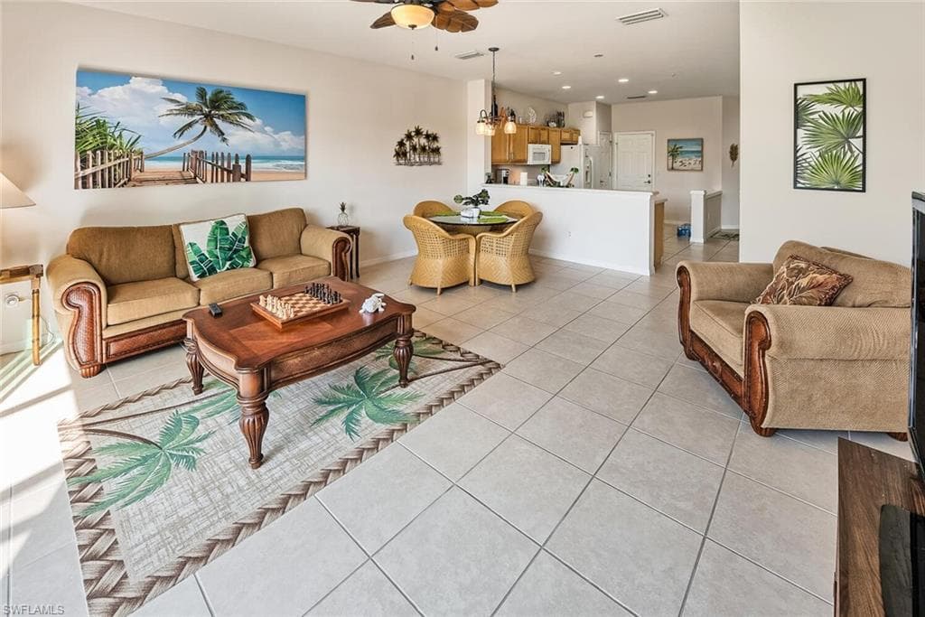 16211 Ravina Way 18, Naples, FL 34110-5