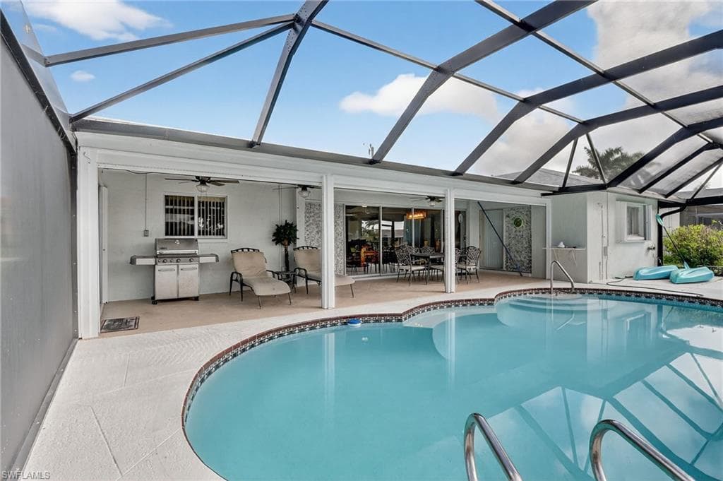 2030 25th Ter, Cape Coral, FL 33904-34