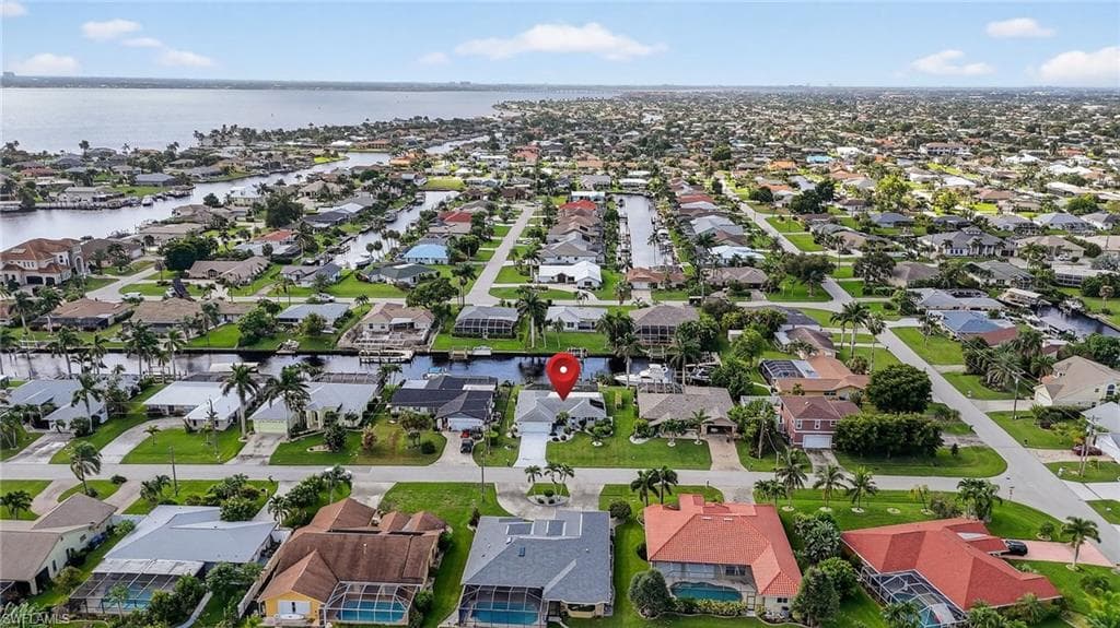 2030 25th Ter, Cape Coral, FL 33904-42