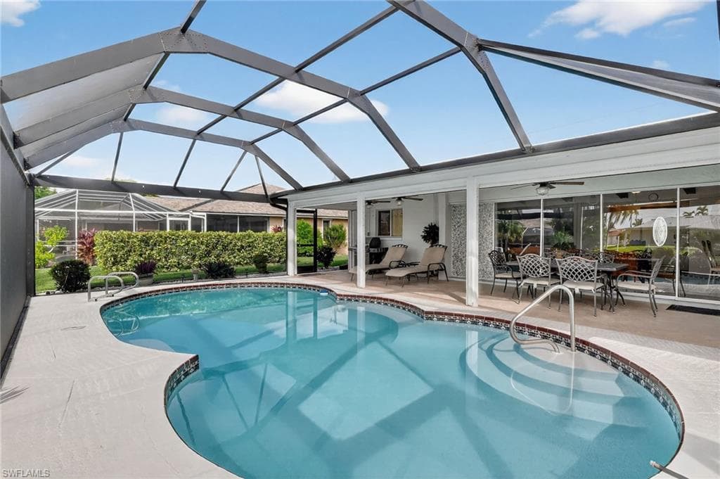 2030 25th Ter, Cape Coral, FL 33904-5