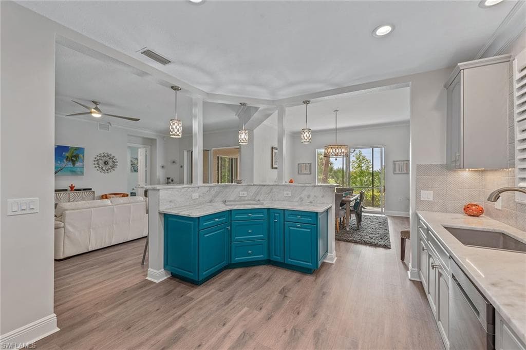 9134 Cherry Oaks Ln 102, Naples, FL 34114-8