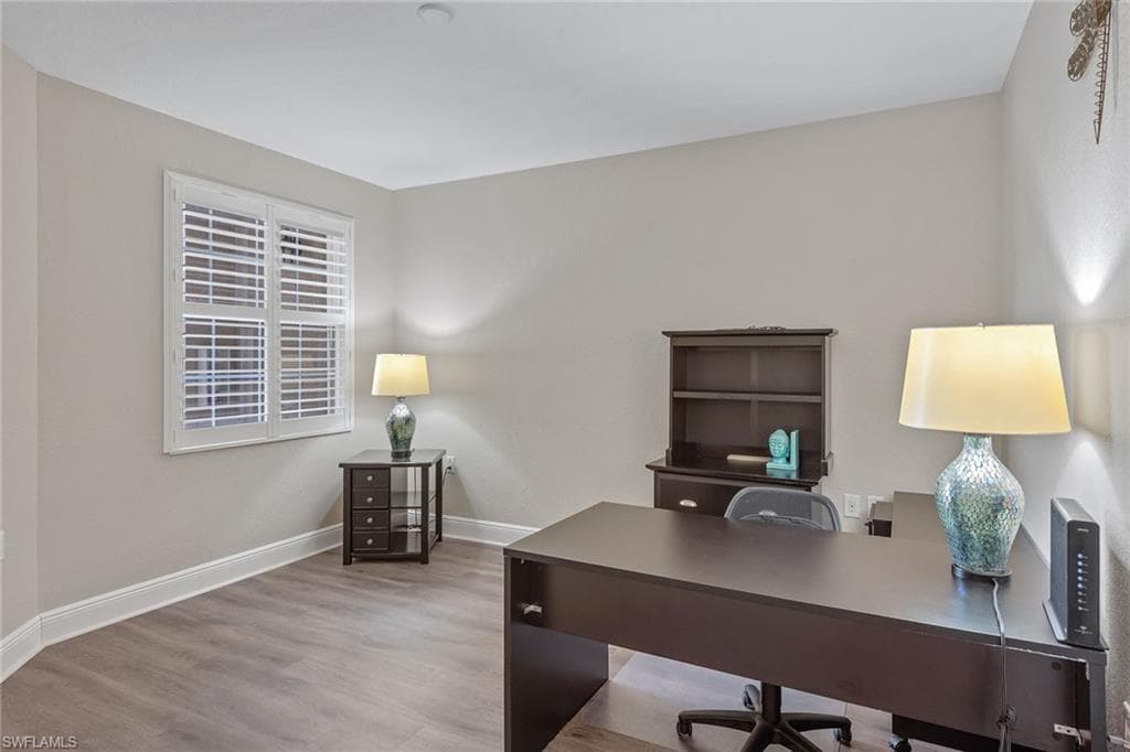 9134 Cherry Oaks Ln 102, Naples, FL 34114-21