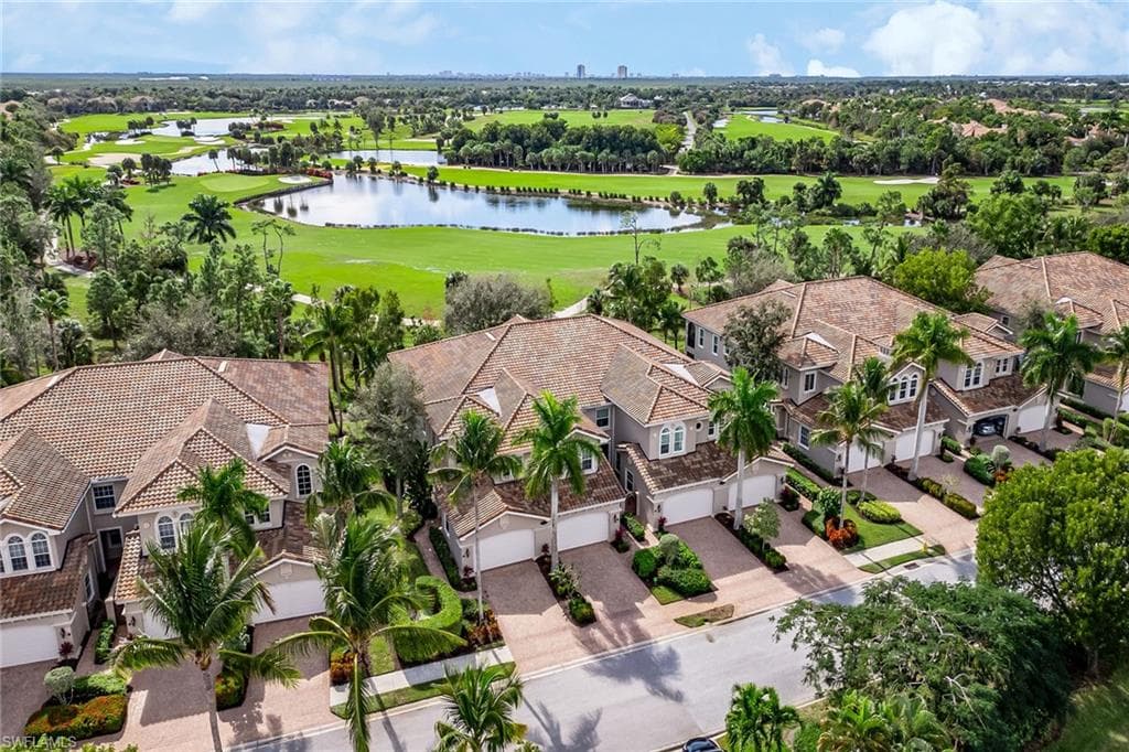 9134 Cherry Oaks Ln 102, Naples, FL 34114-27