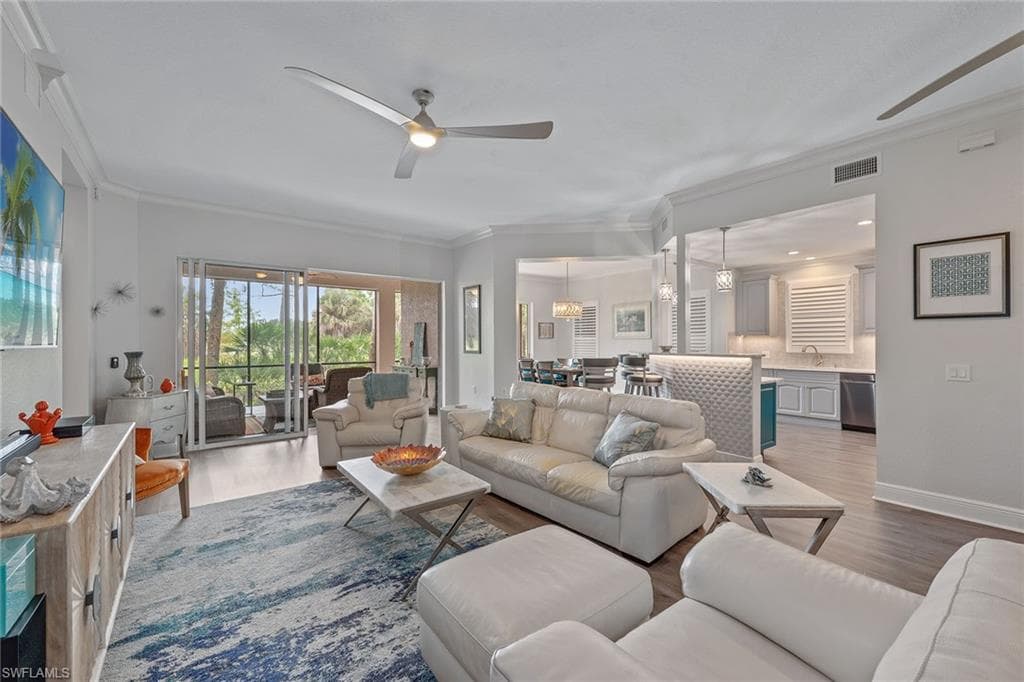 9134 Cherry Oaks Ln 102, Naples, FL 34114-5