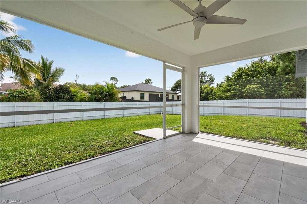 429 Lillon Ave S, Lehigh Acres, FL 33974-21