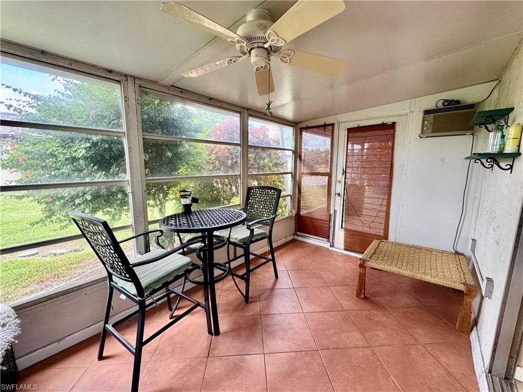 5709 Harbour Club Rd, Fort Myers, FL 33919-21
