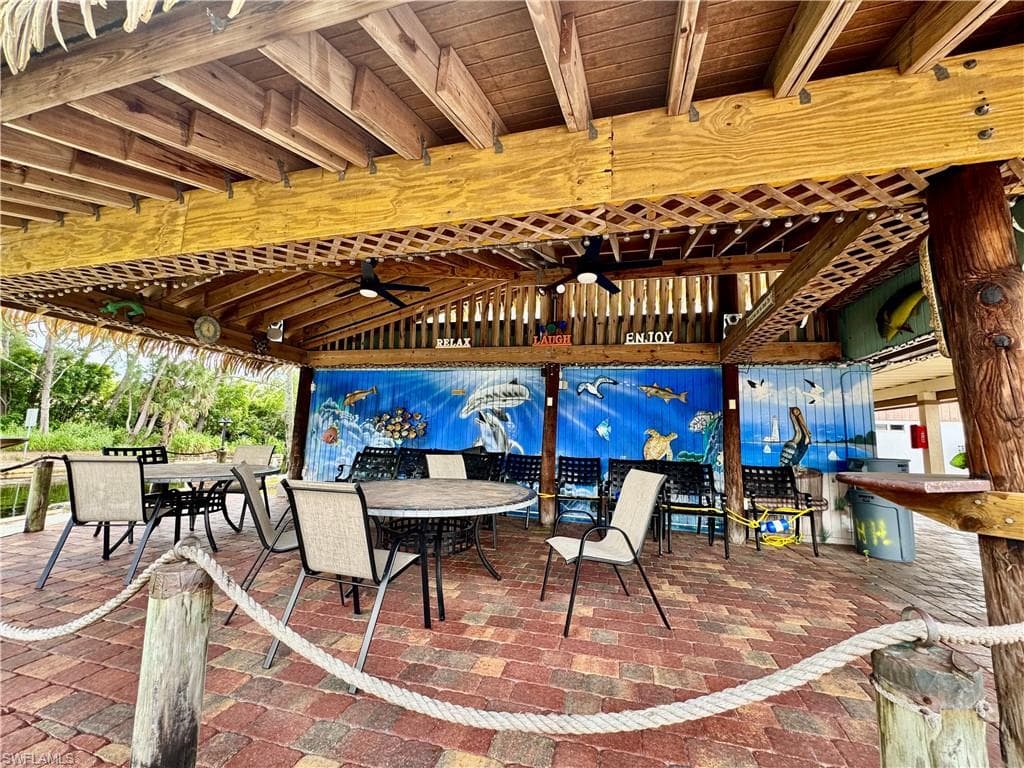 5709 Harbour Club Rd, Fort Myers, FL 33919-32