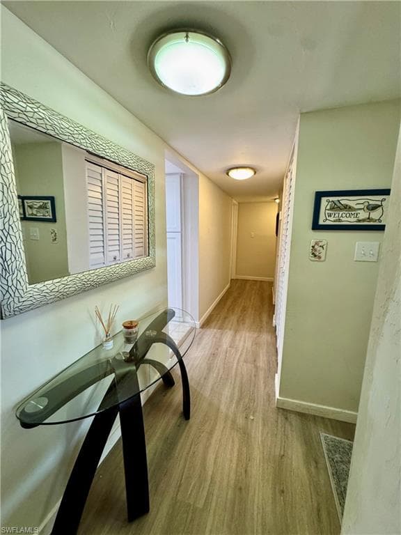5709 Harbour Club Rd, Fort Myers, FL 33919-4