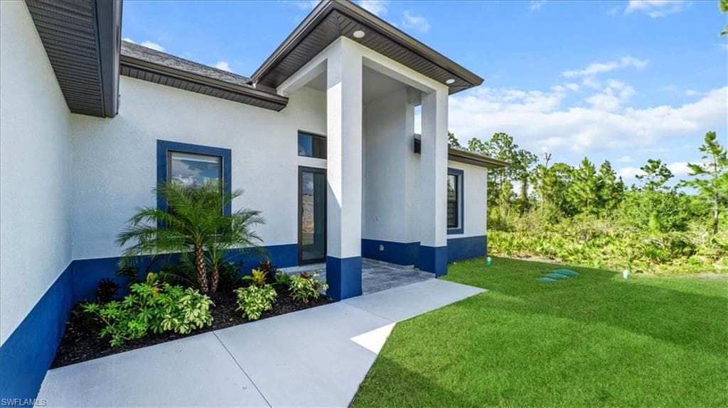 764 Roma Ave S, Lehigh Acres, FL 33974-5