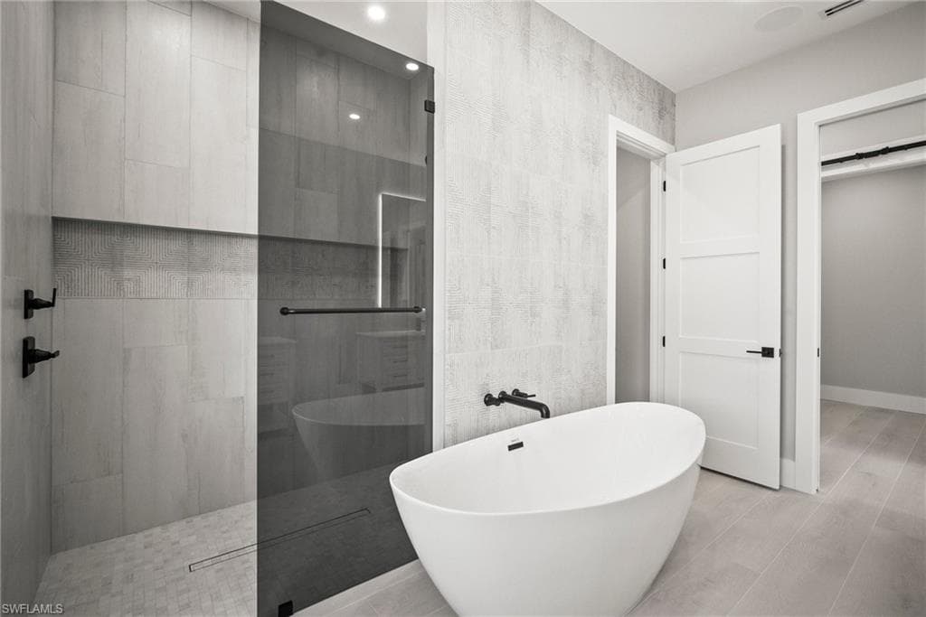 1385 Merrimac Ave, Marco Island, FL 34145-23