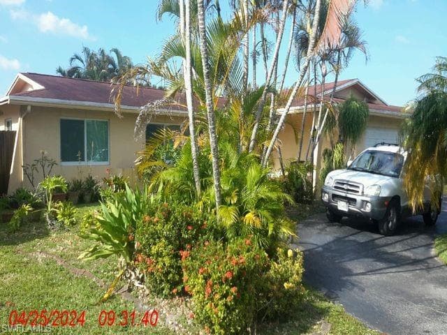 9610 Johnson St, Pembroke Pines, FL 33024-1