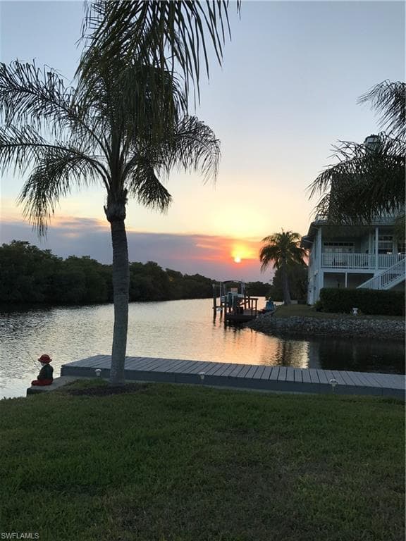 1277 Grand Canal Dr, Naples, FL 34110-32