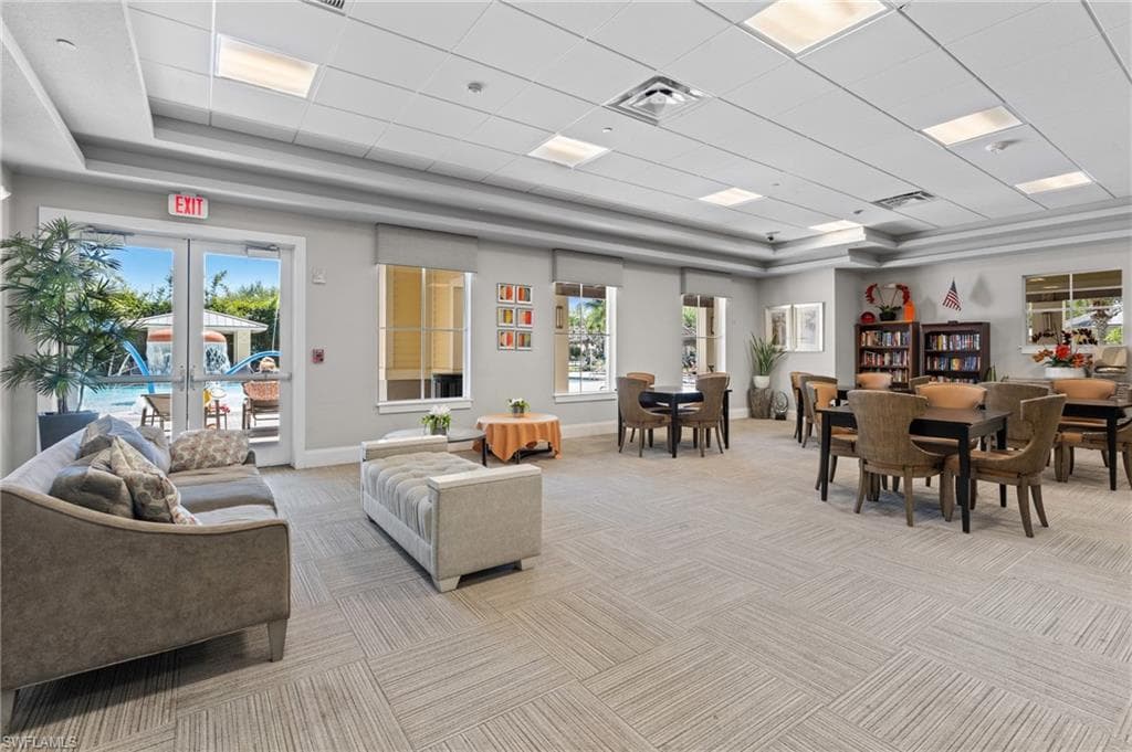 2850 Blossom Way, Naples, FL 34120-44