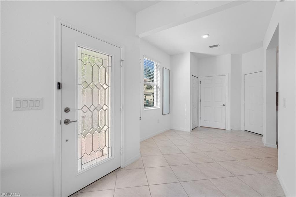 2850 Blossom Way, Naples, FL 34120-5