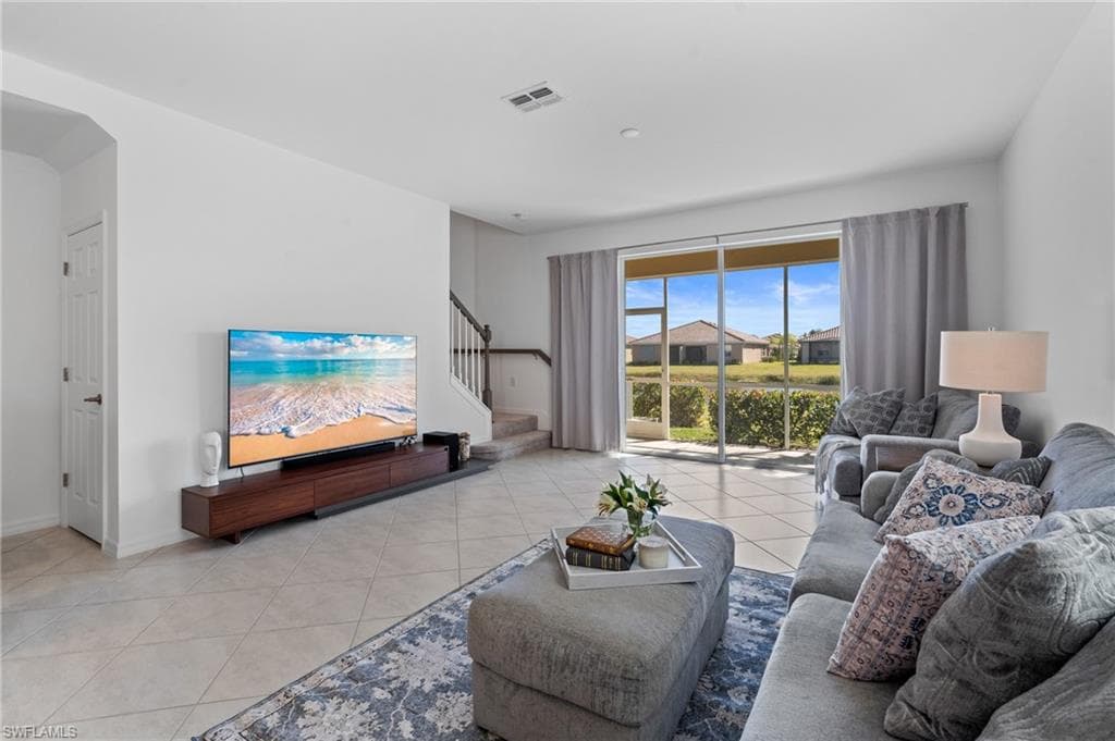 2850 Blossom Way, Naples, FL 34120-6