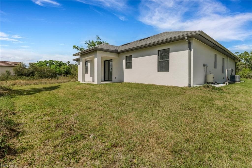 2741 39th Ave NE, Naples, FL 34120-20