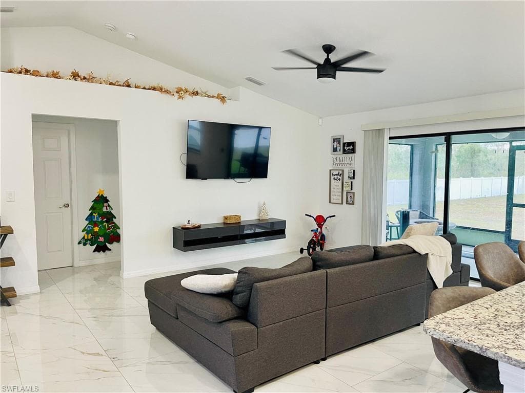 1703 Edison Ave, Lehigh Acres, FL 33972-14