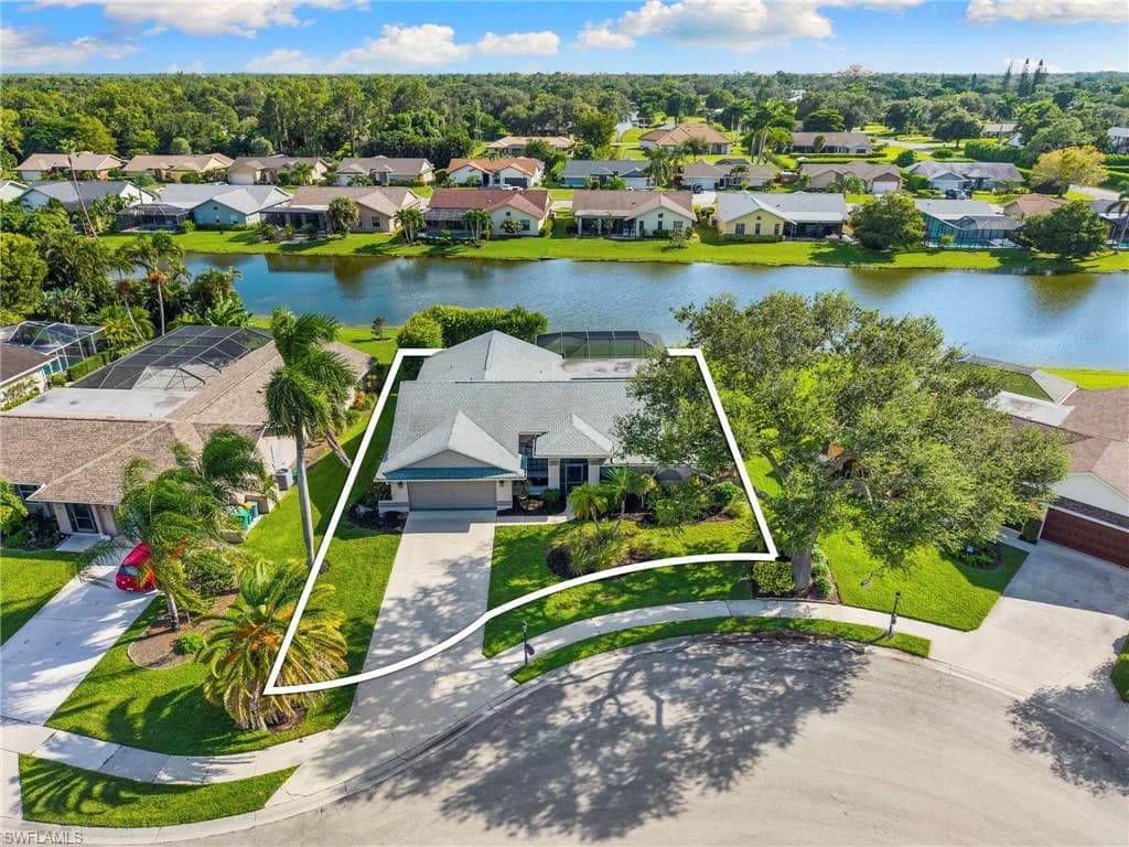 3424 Anton Ct, Naples, FL 34109-31