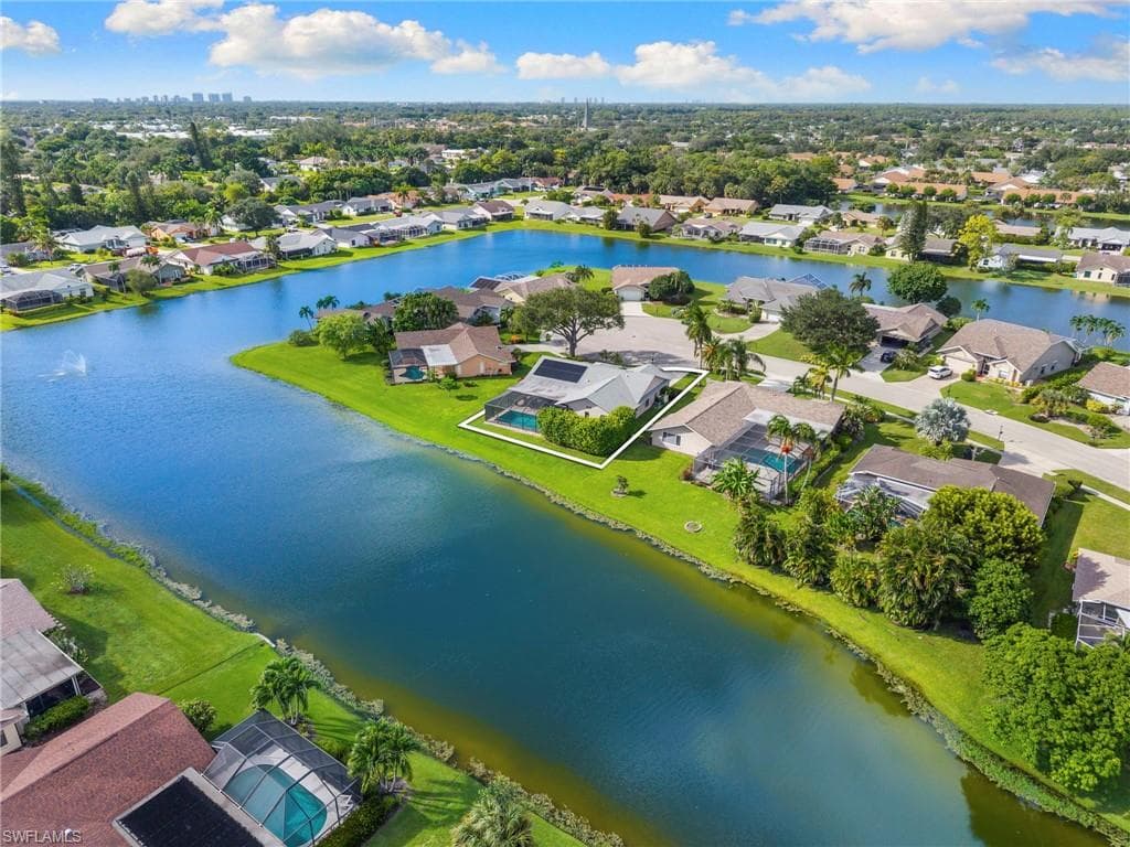 3424 Anton Ct, Naples, FL 34109-33