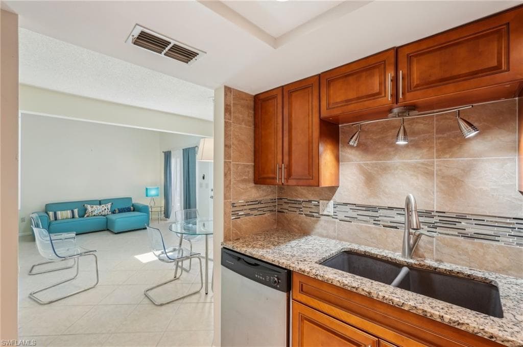 13345 Broadhurst Loop, Fort Myers, FL 33919-15