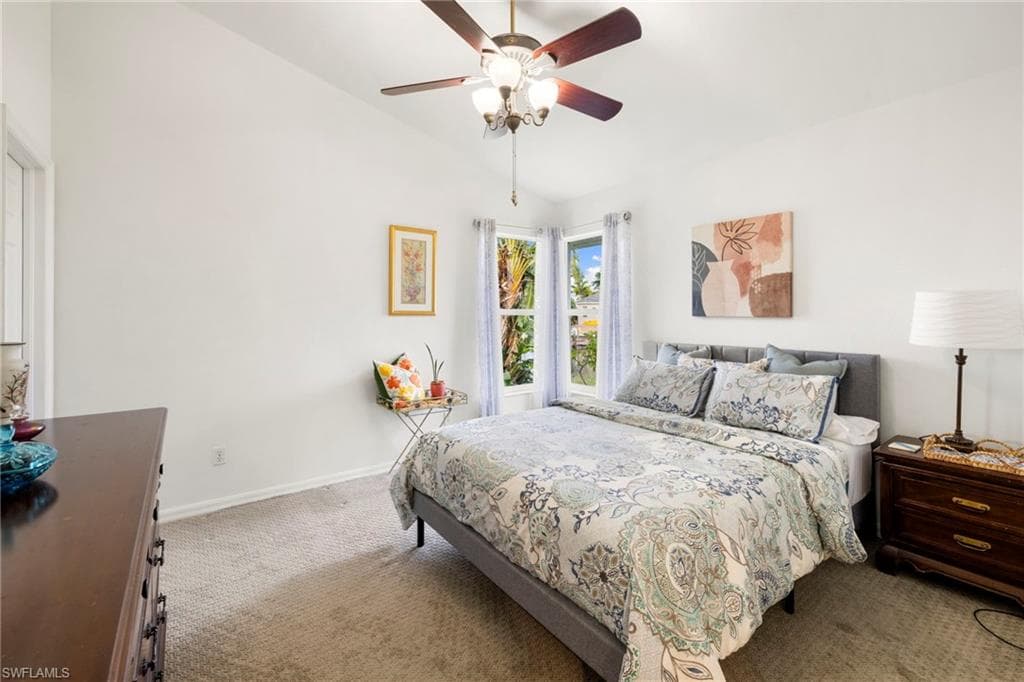 726 37th Pl, Cape Coral, FL 33993-29