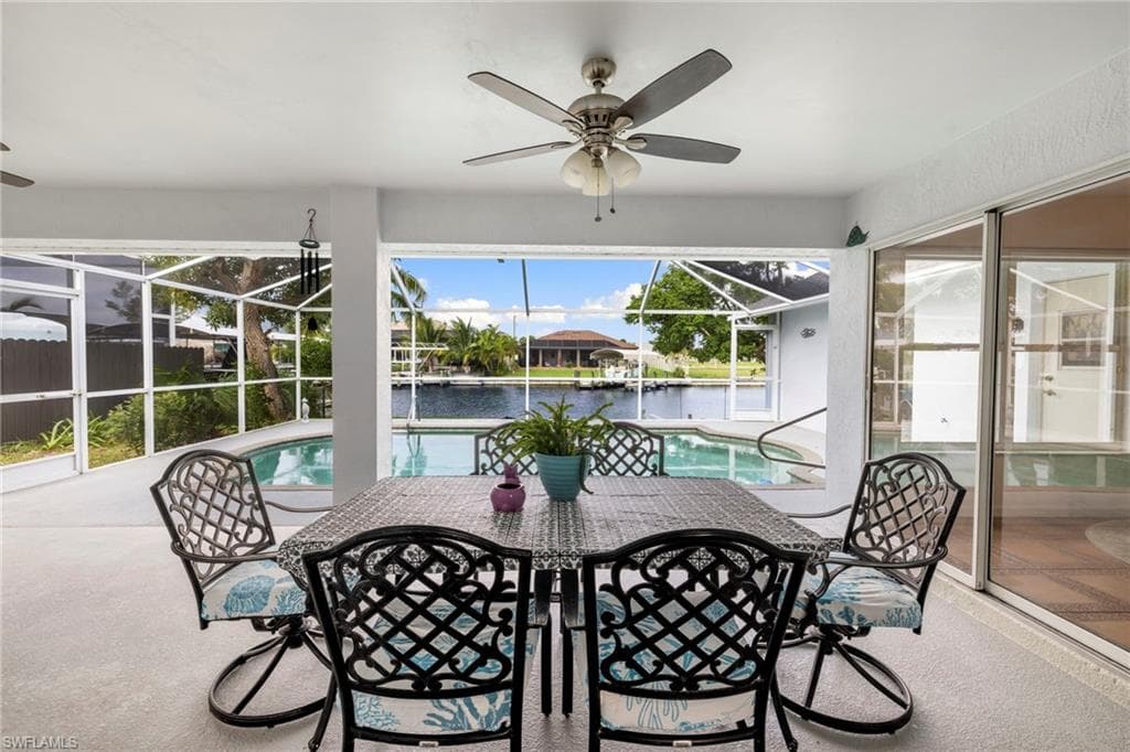 726 37th Pl, Cape Coral, FL 33993-33