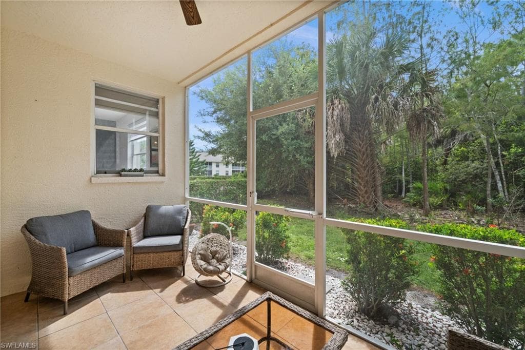 3235 Cypress Glen Way 307, Naples, FL 34109-32