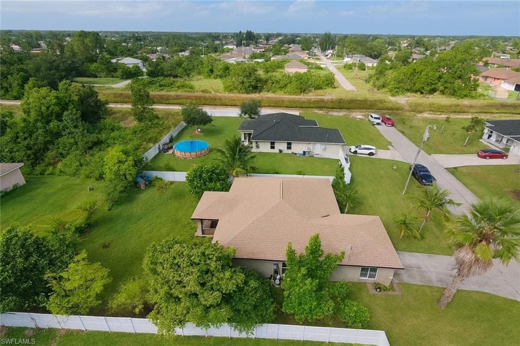 3615 20th St SW, Lehigh Acres, FL 33976-21