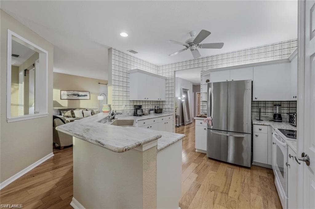 1345 Charleston Square Dr 102, Naples, FL 34110-18
