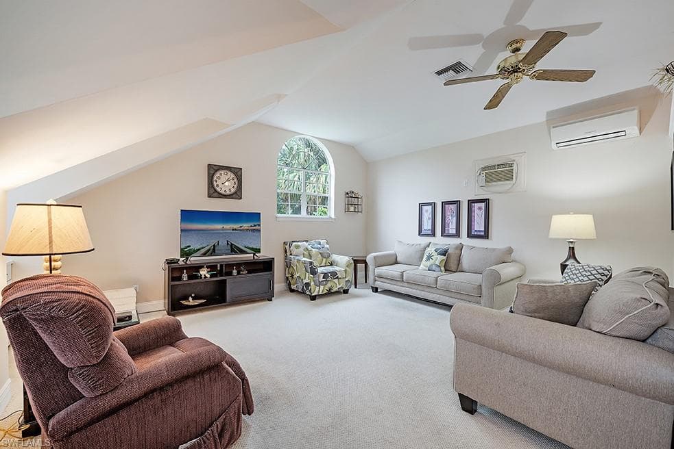 5070 Palmetto Woods Dr, Naples, FL 34119-11