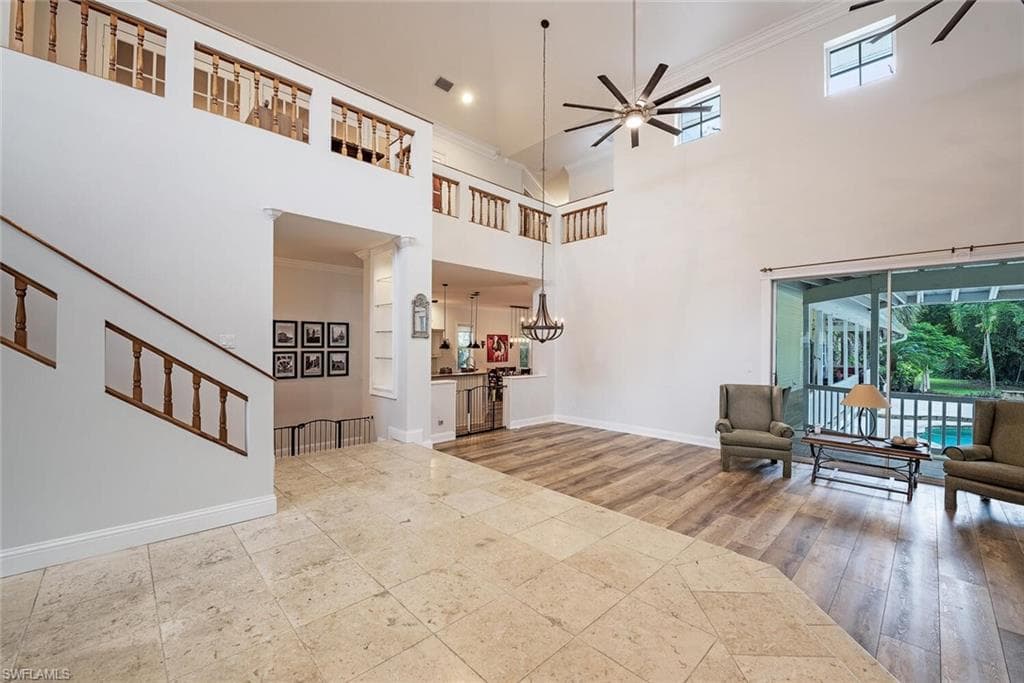 5070 Palmetto Woods Dr, Naples, FL 34119-3