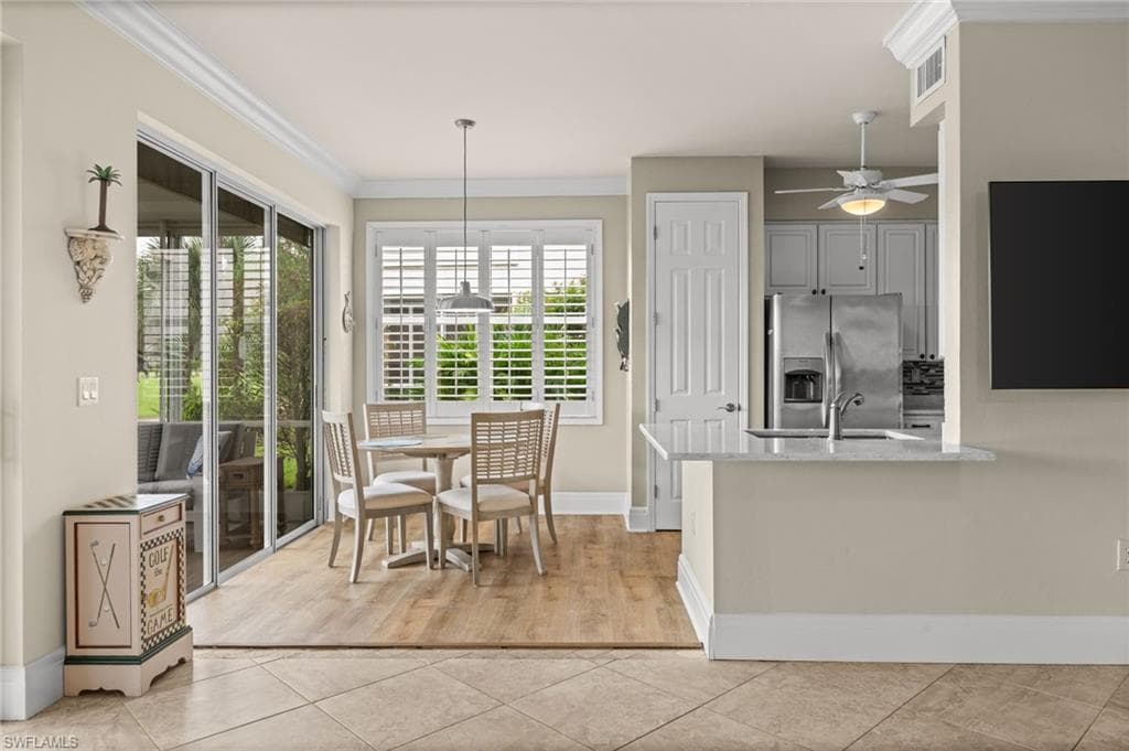3909 Loblolly Bay Dr 102, Naples, FL 34114-18