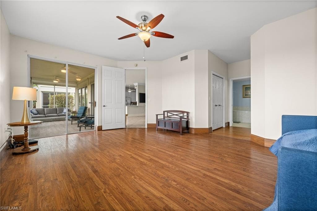 3909 Loblolly Bay Dr 102, Naples, FL 34114-28